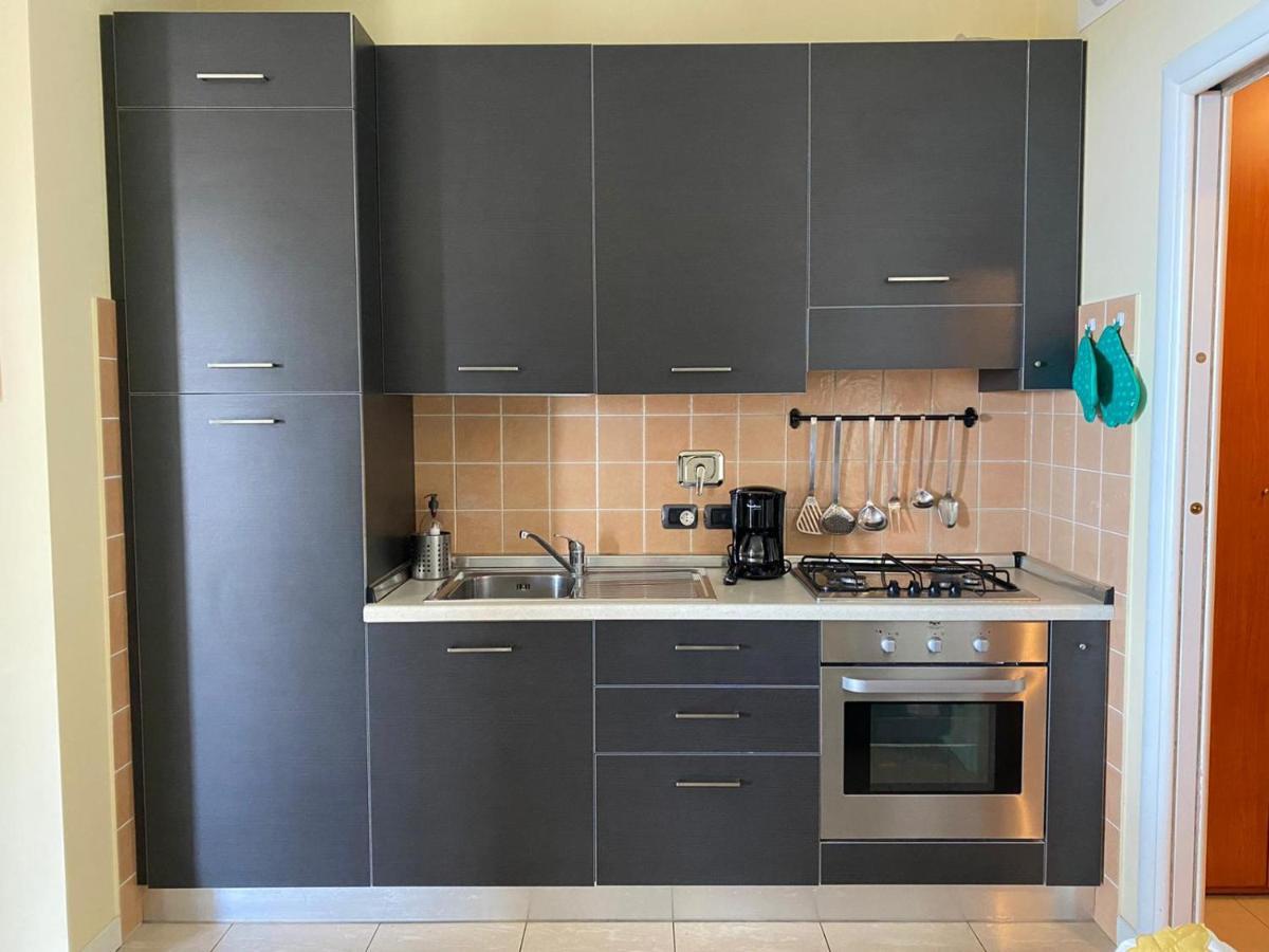 Casa Miradore 600 Mt Dal Mare Imperia Εξωτερικό φωτογραφία