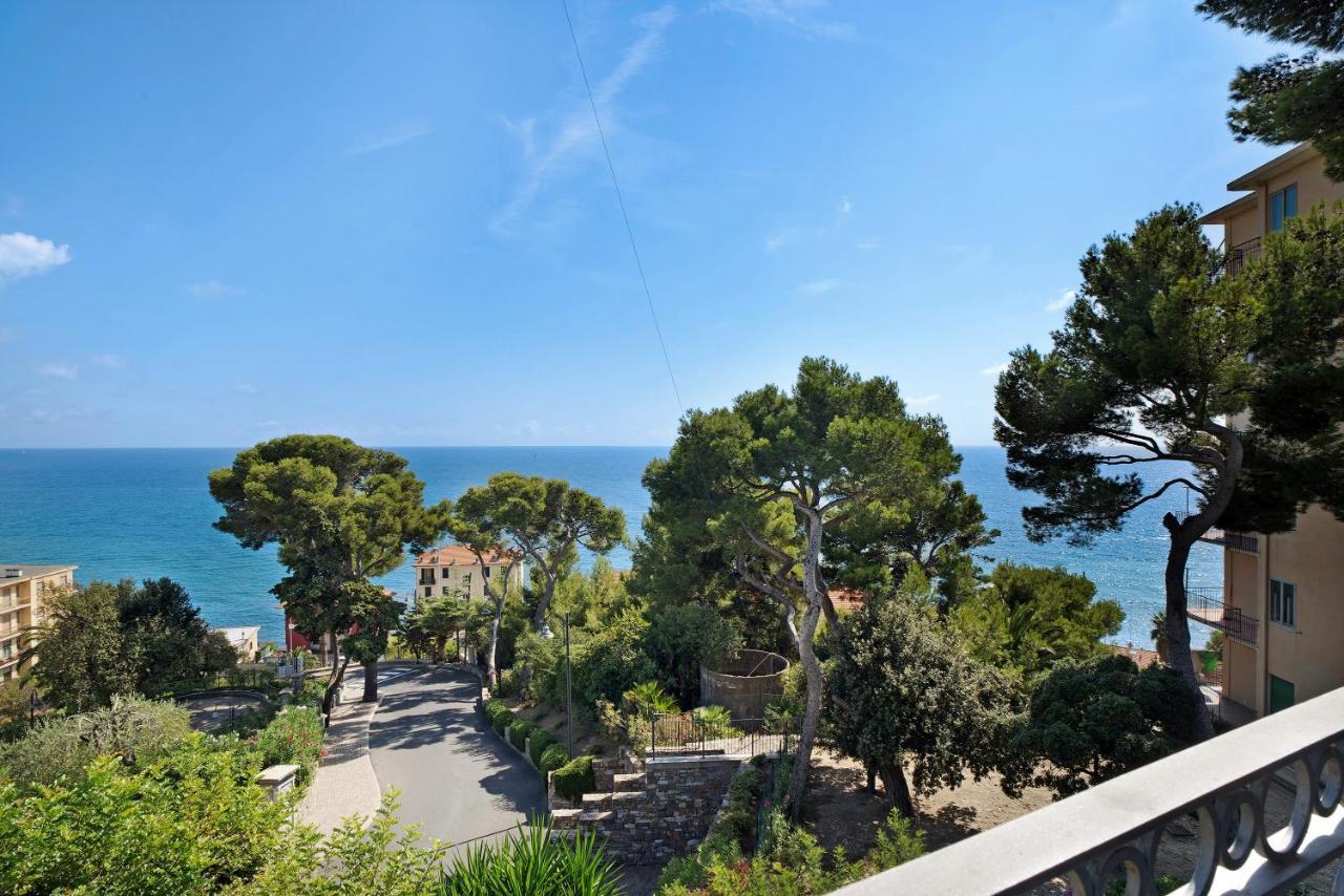 Casa Miradore 600 Mt Dal Mare Imperia Εξωτερικό φωτογραφία