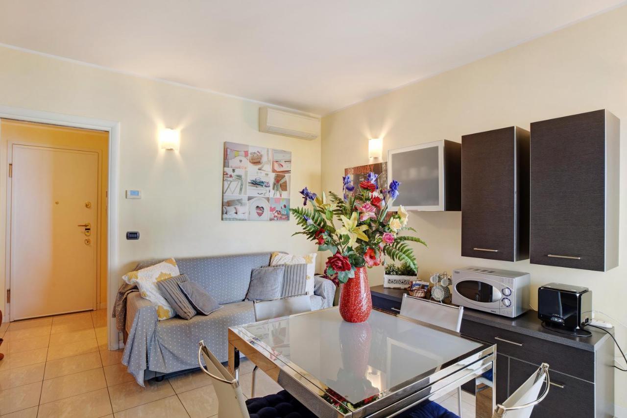 Casa Miradore 600 Mt Dal Mare Imperia Εξωτερικό φωτογραφία