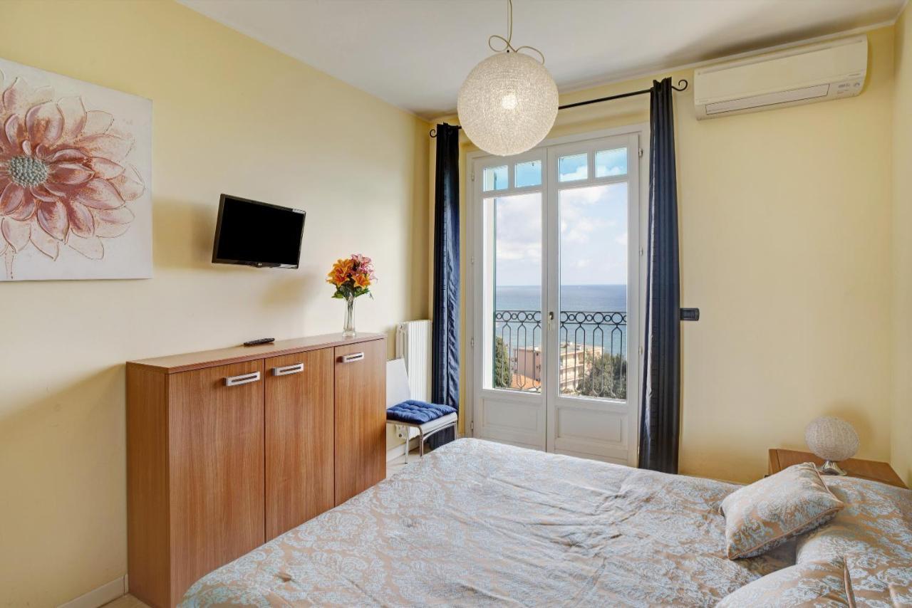 Casa Miradore 600 Mt Dal Mare Imperia Εξωτερικό φωτογραφία