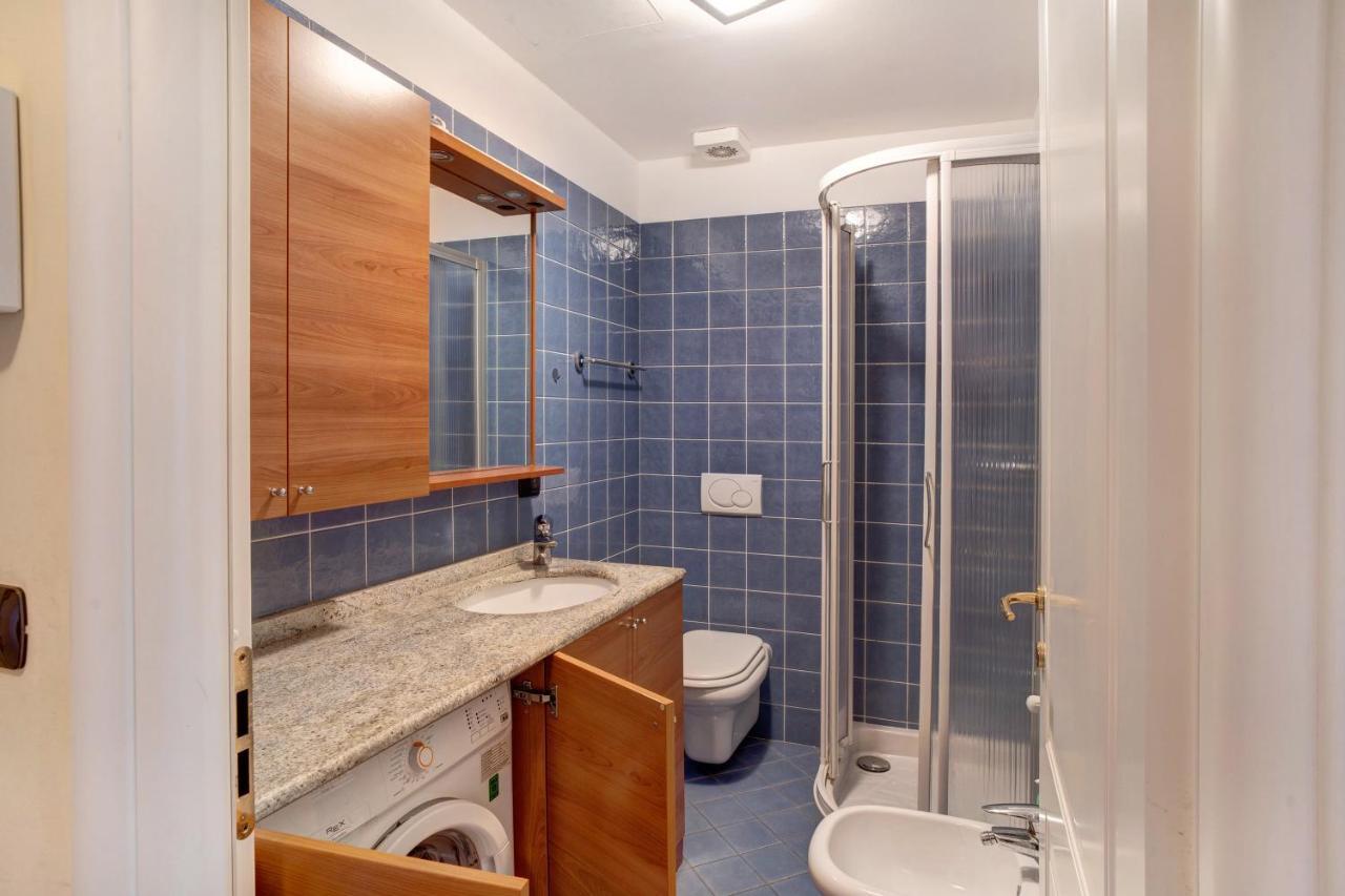 Casa Miradore 600 Mt Dal Mare Imperia Εξωτερικό φωτογραφία
